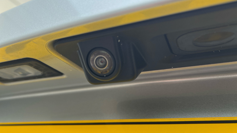 Jaguar F-Pace 2.0d R-Sport 5dr Auto AWD Diesel Estate